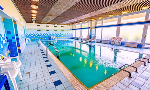 Luhačovice: Hotel Harmonie *** s lázeňskými procedurami, bazénem a all inclusive stravou a nápoji