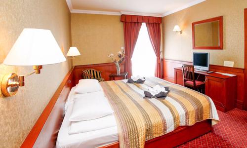 Maďarsko: Eger v Hotelu Ködmön **** s neomezeným wellness, vstupem do termálních lázní a polopenzí
