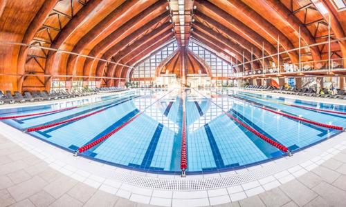 Maďarsko: Hotel Nefelejcs *** s celodenním vstupem do lázní, neomezeným wellness, půjčením kol a polopenzí