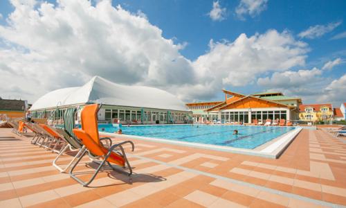 Maďarsko: Mosonmagyaróvár jen 100 m od termálů v Simbad Hotelu ***superior s wellness, masáží a polopenzí