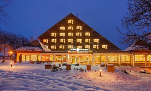 Mariánské Lázně: Hotel Krakonoš *** s bazénem, léčebnou procedurou a polopenzí