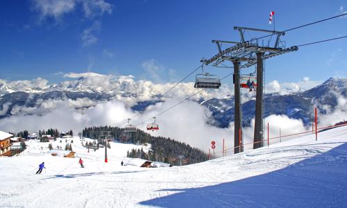 Parádní zima v Alpách u sjezdovek: Hotel Tauplitzerhof *** s neomezeným wellness, slevovou kartou a polopenzí