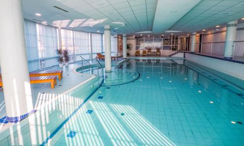 Podzimní Beskydy: Čeladná v Hotelu Prosper **** s neomezeným wellness, Beskydy Card, aktivitami a polopenzí