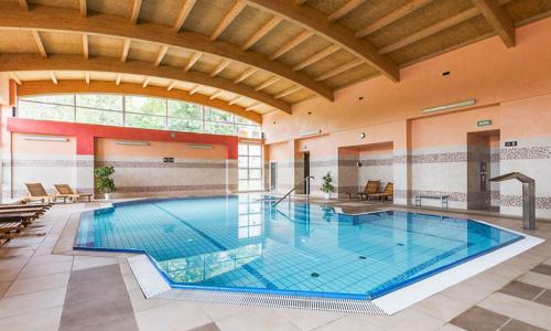 Polsko jen 5 minut od hranic v Hotelu Kudowa **** s wellness a polopenzí