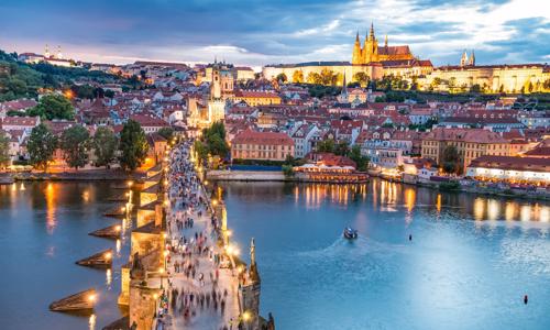 Praha přímo v centru města 250 m od zastávky metra v Hotelu Otar *** se snídaní a transportem z nádraží