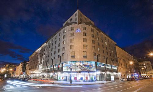 Praha přímo v centru v luxusním Hotelu Hilton Prague Old Town ***** se snídaní, neomezeným wellness a zážitkem