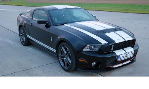 Prožeňte 683 koní pod kapotou v žihadle Ford Mustang GT500 Shelby