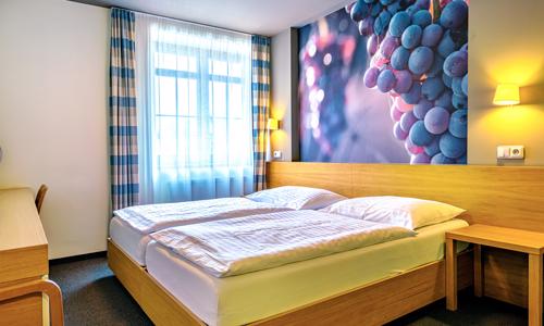 Slovácko: Pobyt v Hotelu Lidový dům *** ve Bzenci s polopenzí a nedaleko zámku