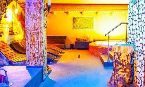 Slovensko: Orava v Penzionu Zbojnická Koliba se stylovým wellness, pivní koupelí a polopenzí + dítě zdarma