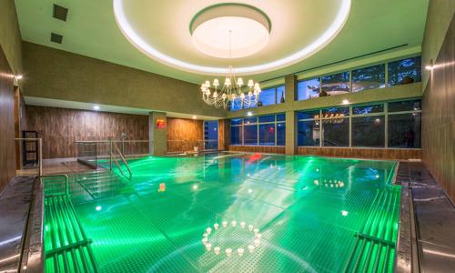 Slovensko u českých hranic: Víkend v luxusním Lázeňském domě Balnea Grand **** s plnou penzí + wellness