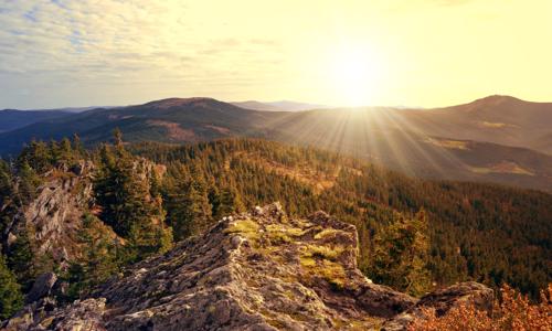 Šumava: Železná Ruda u hranic s Německem a Černého jezera v Hotelu Slávie s polopenzí