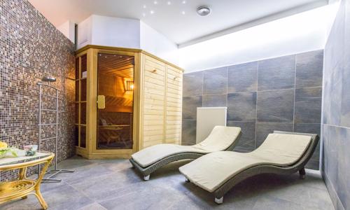 Východní Čechy: Hotel Tatra *** s privátním wellness, bowlingem, slevou na masáže a polopenzí