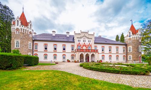 Vysočina v unikátním zámečku Chateau Herálec ***** Boutique Hotel & Spa s luxusním wellness a snídaní