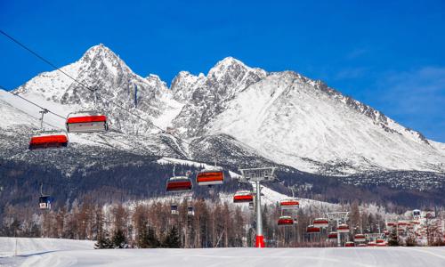 Vysoké Tatry u ski areálů: Hotel Rysy *** s privátním wellness, polopenzí a welcome drinkem + dítě zdarma