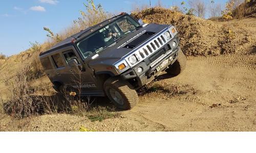 Zážitková jízda Hummerem H2 nebo offroadem Nissan Patrol