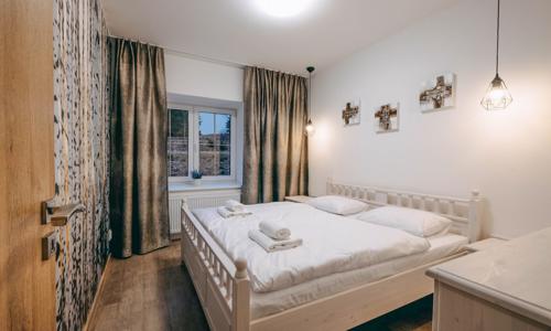 Žďárské vrchy: Wellness Hotel Marta s polopenzí, neomezeným wellness a vínem