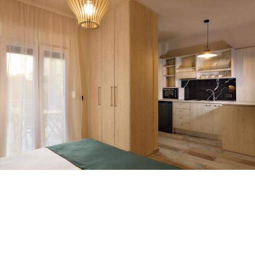 Ares Suites