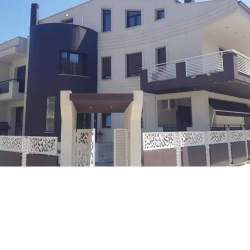 Aretoysa Center Luxury Suites 2